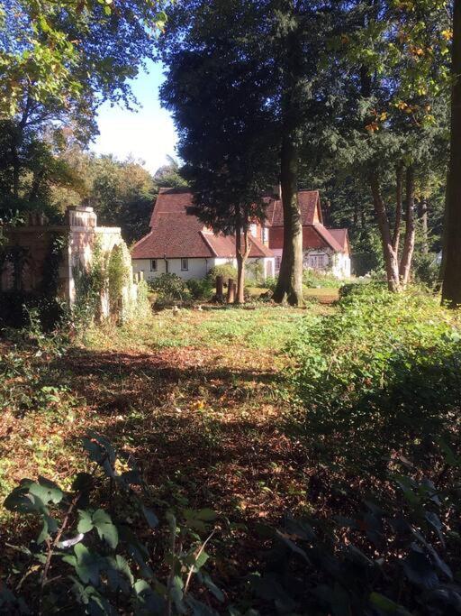 Highfield Lodge ทริง ภายนอก รูปภาพ